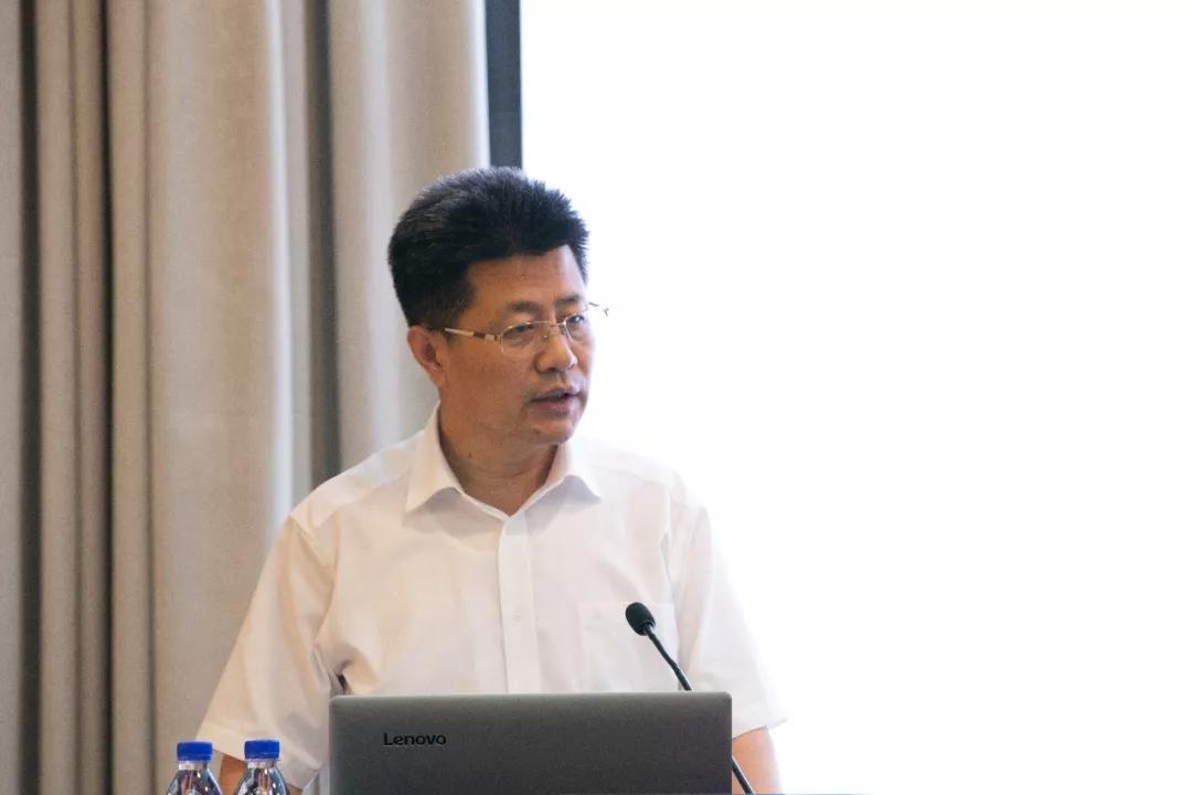 開(kāi)會(huì )4.jpg