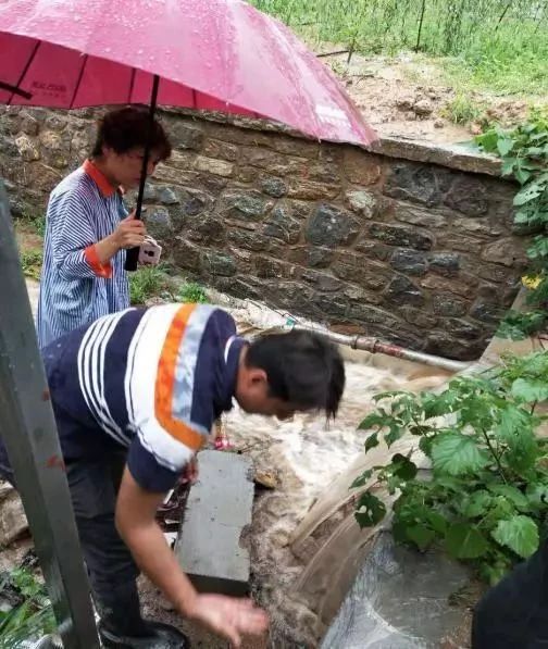 臺風(fēng)3.jpg 臺風(fēng)3.jpg