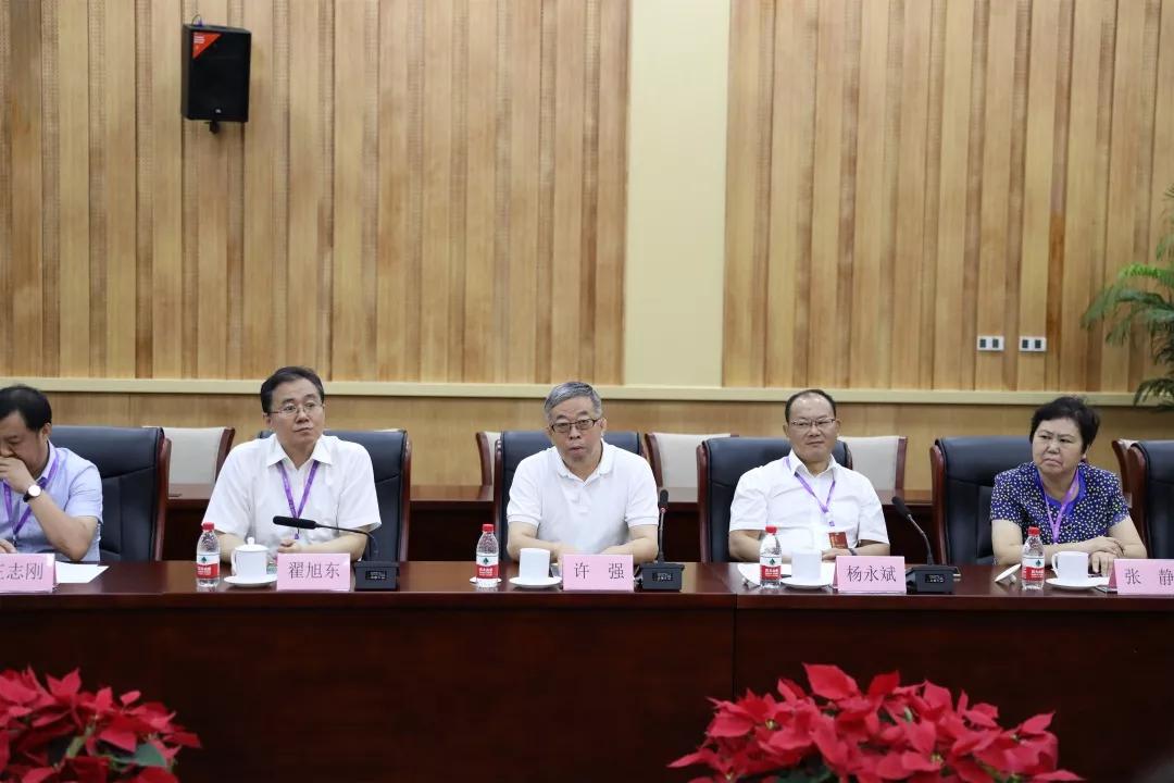 中心5.jpg 中心5.jpg